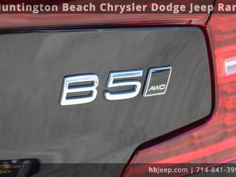 Used 2024 Volvo S60 B5 Core image 6