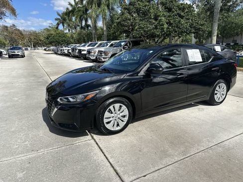 Used 2024 Nissan Sentra S FWD image 17