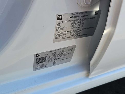 Used 2024 GMC Sierra 2500 AT4 w/ AT4 Premium Plus Package image 39