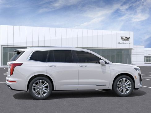 New 2025 Cadillac XT6 Premium Luxury w/ Technology Package image 5