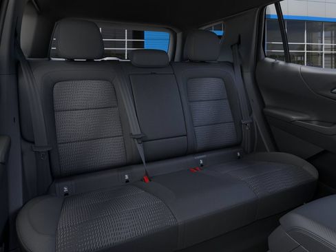 New 2027 Chevrolet Equinox LT w/ LPO, Floor Liner Package FWD image 17