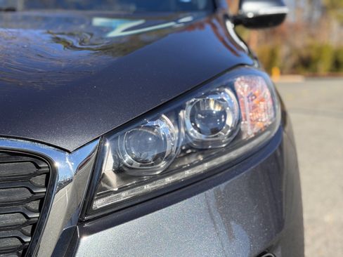 Used 2020 Kia Sorento LX image 17