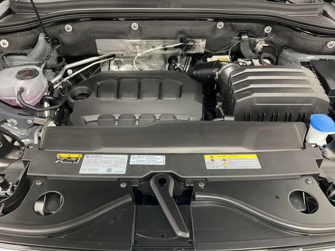 New 2026 Volkswagen Atlas Cross Sport SEL Premium R-Line AWD/4WD image 21