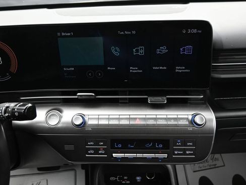 Used 2025 Hyundai Kona SEL AWD/4WD image 18