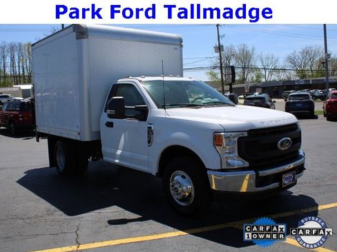 Used 2022 Ford F350 XL w/ Power Equipment Group image 9