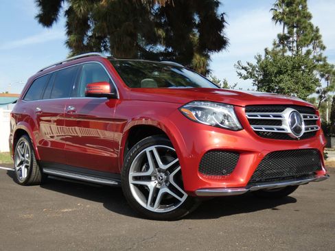 Used 2019 Mercedes-Benz GLS 550 4MATIC image 5