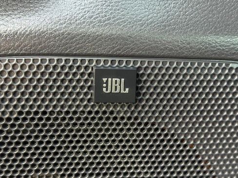 Used 2022 Toyota Tacoma TRD Sport w/ TRD Premium Sport Package image 28