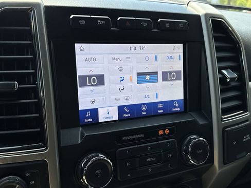 Used 2020 Ford F350 Lariat w/ Lariat Ultimate Package AWD/4WD image 18
