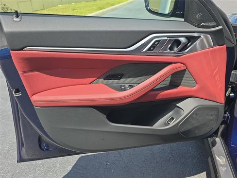 Used 2023 BMW i4 eDrive35 image 15