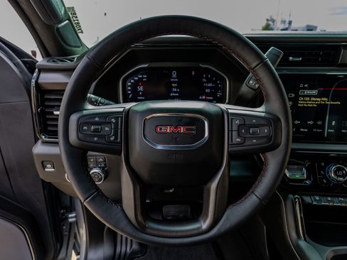 Used 2026 GMC Sierra 2500 AT4X image 19