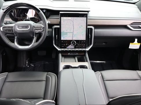 New 2026 GMC Acadia Denali w/ Super Cruise Package FWD image 16