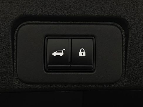 Used 2021 Nissan Rogue Platinum AWD/4WD image 7