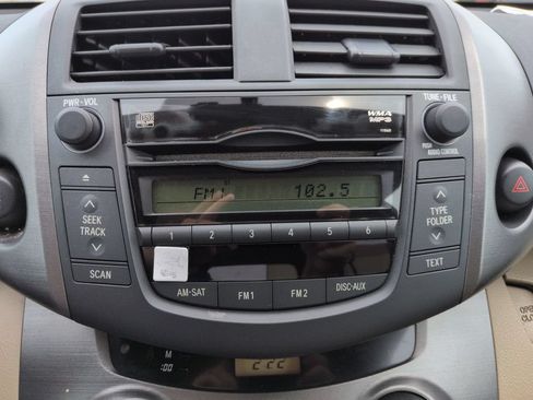 Used 2011 Toyota RAV4 4WD w/ Base L4 Extra Value Pkg image 20