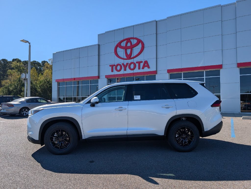 New 2026 Toyota Grand Highlander AWD image 2