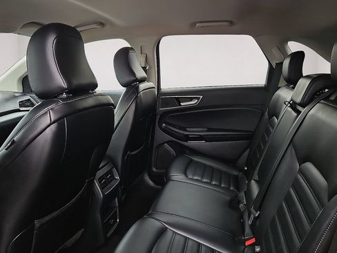 Used 2022 Ford Edge SEL AWD/4WD image 17
