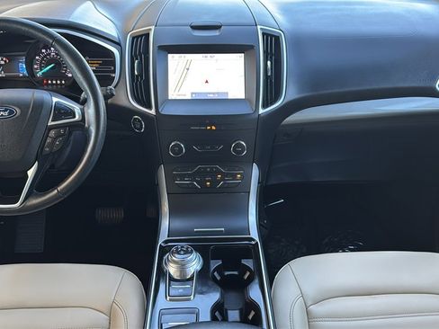 Certified 2019 Ford Edge SEL w/ Equipment Group 201A image 9