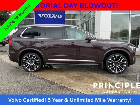Certified 2025 Volvo XC90 B5 Plus AWD/4WD image 7