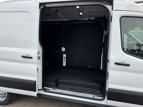New 2026 Ford Transit 250 148 Medium Roof Extended AWD w/ Load Area Protection Package image 28