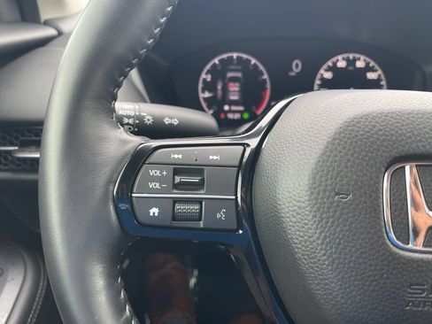 Used 2023 Honda HR-V EX-L image 10