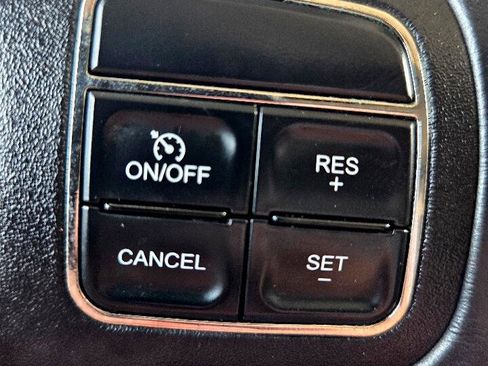 Used 2013 Jeep Wrangler Unlimited Sahara w/ Dual Top Group image 19