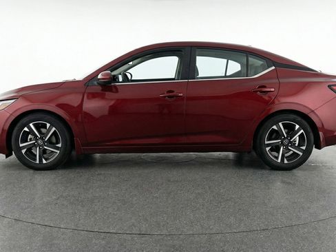 Used 2025 Nissan Sentra SV FWD image 3