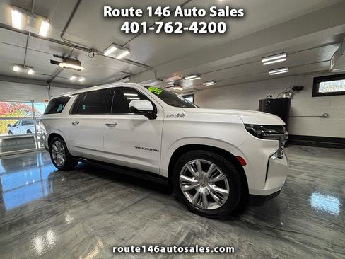 Used 2021 Chevrolet Suburban High Country image 1