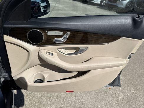 Used 2018 Mercedes-Benz C 300 C 300 w/ Premium Package image 44