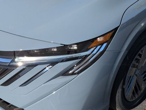 New 2026 Nissan Sentra SV w/ Floor Mat Package FWD image 8