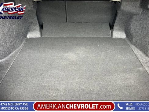 Used 2025 Toyota Camry SE FWD image 19
