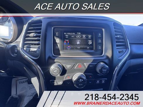 Used 2016 Jeep Grand Cherokee Laredo w/ Quick Order Package 23E image 15
