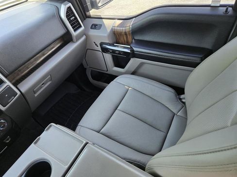 Used 2018 Ford F150 Lariat AWD/4WD image 19