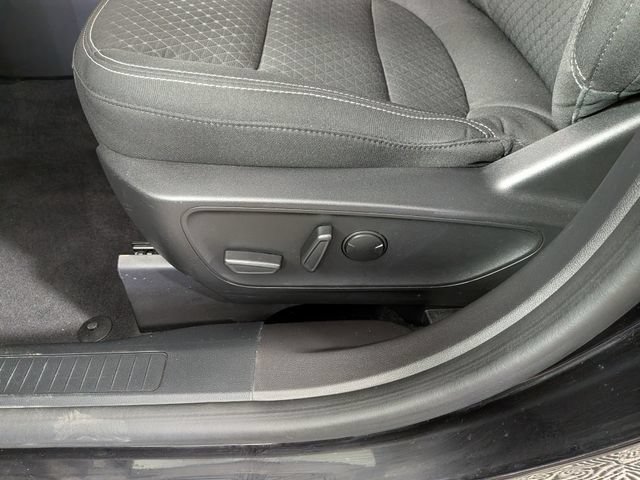 Used 2023 Ford Escape Active AWD/4WD image 16