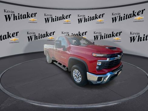 Used 2025 Chevrolet Silverado 2500 LT w/ Convenience Package image 2
