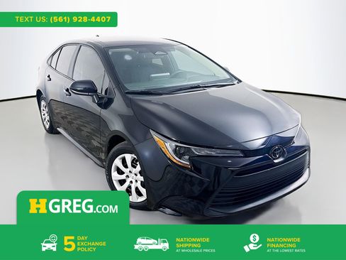 Used 2023 Toyota Corolla LE FWD image 1