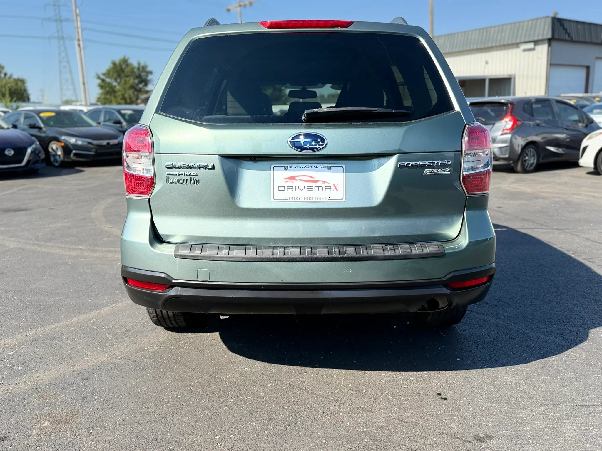 Used 2014 Subaru Forester 2.5i Premium AWD/4WD image 4