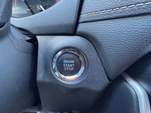 Used 2025 Toyota RAV4 XLE AWD/4WD image 25
