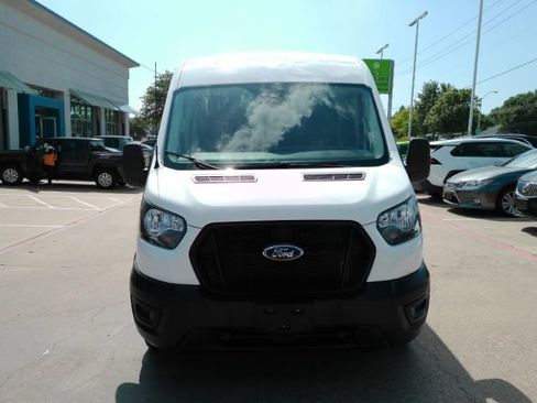Used 2024 Ford Transit 250 148 Medium Roof Extended AWD image 2