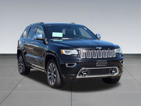 Used 2017 Jeep Grand Cherokee Overland AWD/4WD image 8