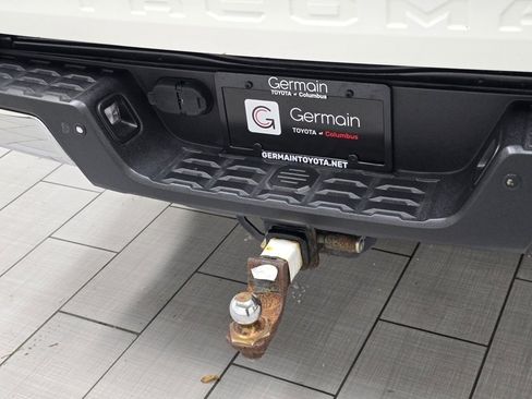 Used 2017 Toyota Tacoma SR5 image 15