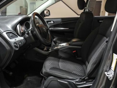 Used 2014 Dodge Journey American Value Package w/ Flexible Seating Group image 32
