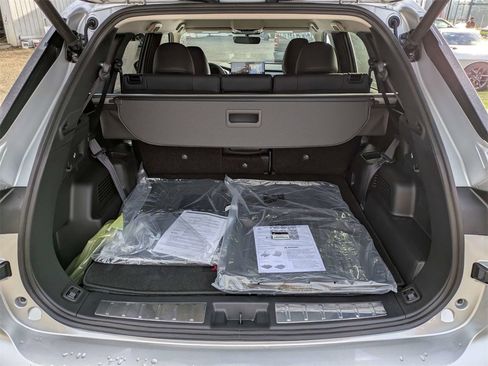 New 2026 Mitsubishi Outlander SE image 13