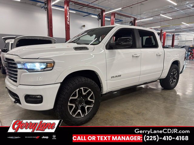Used 2025 RAM 1500 Laramie w/ Laramie Southwest Edition AWD/4WD image 3