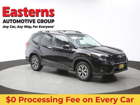 Used 2023 Subaru Forester Premium AWD/4WD image 53