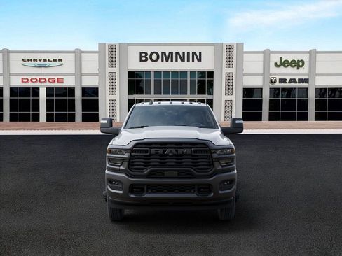 New 2026 RAM 3500 Tradesman AWD/4WD image 6