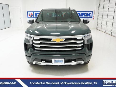 New 2026 Chevrolet Silverado 1500 High Country w/ High Country Premium Package AWD/4WD image 2