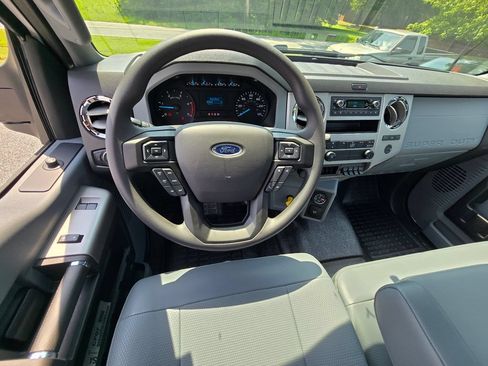 New 2027 Ford F650 2WD Regular Cab Super Duty image 3