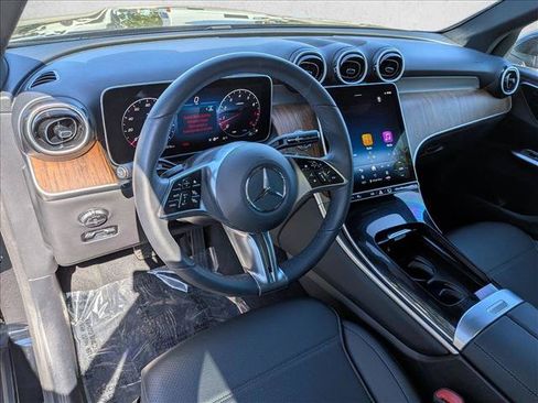 Certified 2026 Mercedes-Benz GLC 300 4MATIC image 9