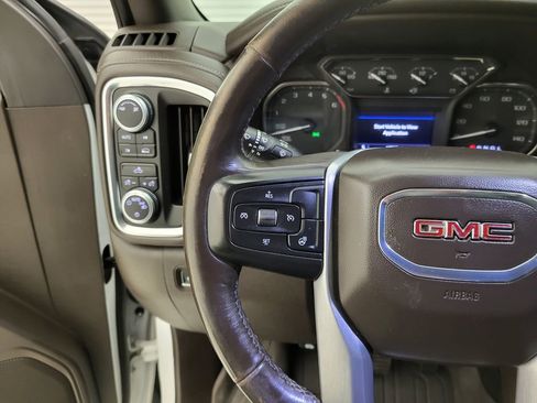Used 2019 GMC Sierra 1500 SLE w/ SLE Value Package image 5