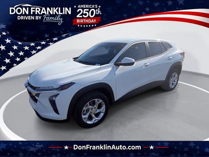 Used 2025 Chevrolet Trax LS w/ LS Convenience Package