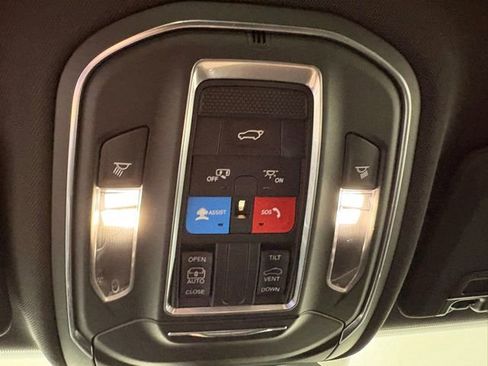 Used 2023 Jeep Grand Cherokee L Laredo AWD/4WD image 30
